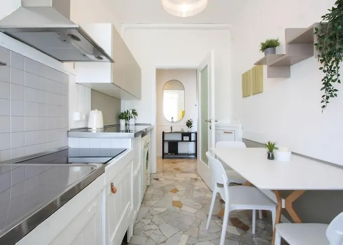 Apartment Primaticcio Metro E Aria Condizionata